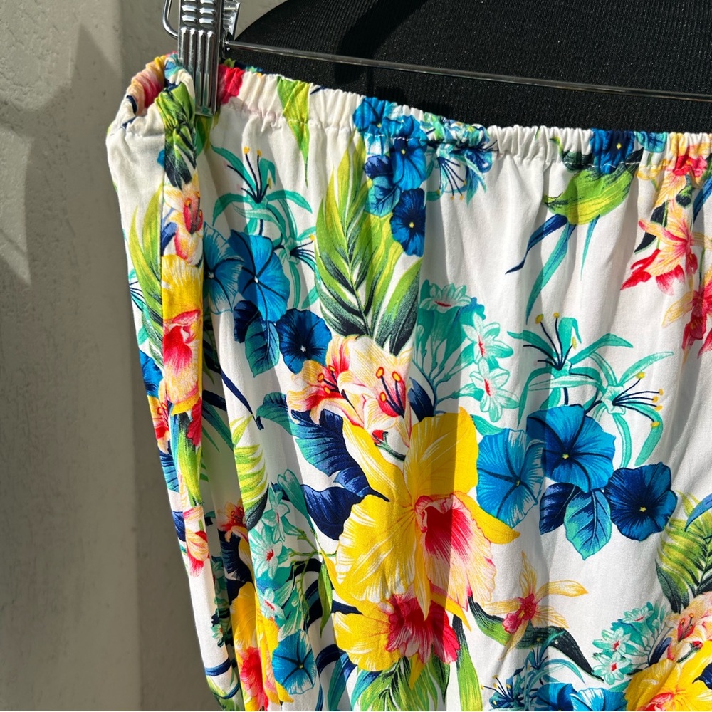 Tommy Bahama floral romper tropical floral romper rayon L NWOT - Picture 5 of 13